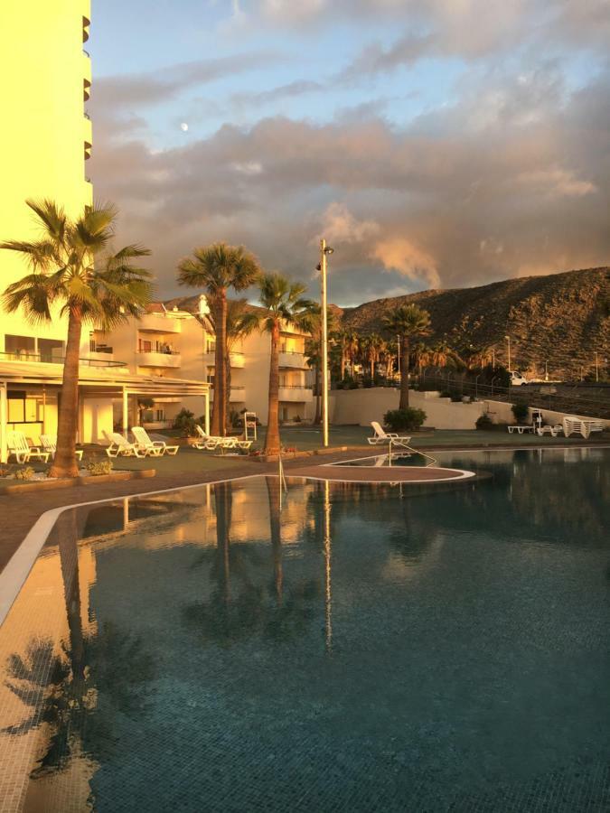 Apartment Los Cristianos Лос Кристианос Экстерьер фото