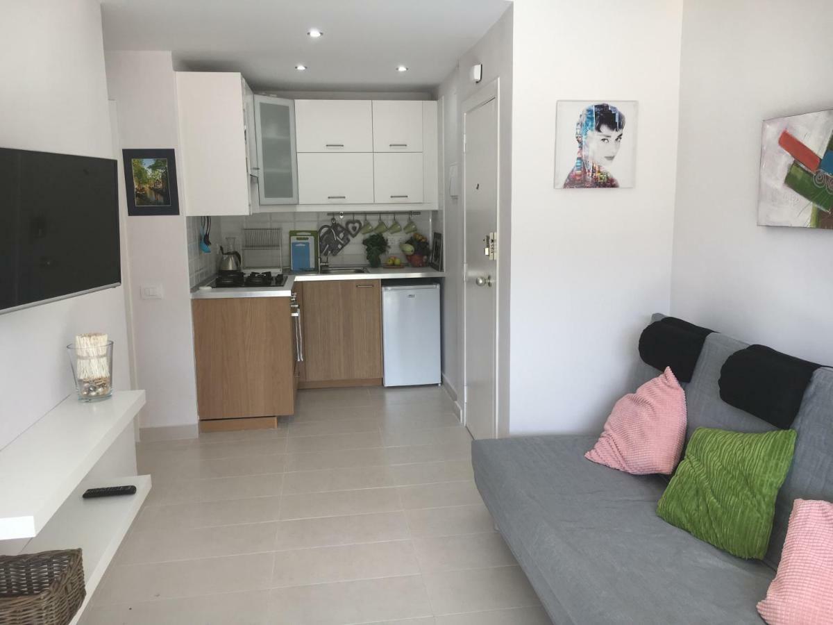 Apartment Los Cristianos Лос Кристианос Экстерьер фото
